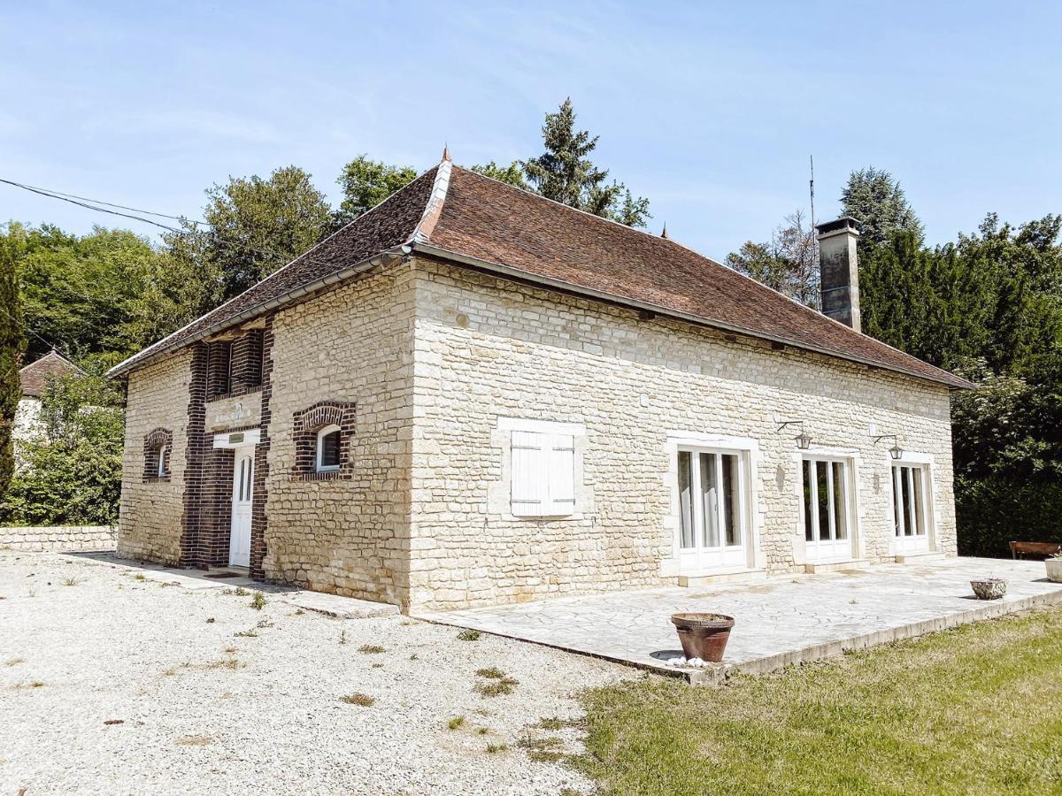 Le Val Suzenay Pensionat Vendeuvre-sur-Barse Exteriör bild
