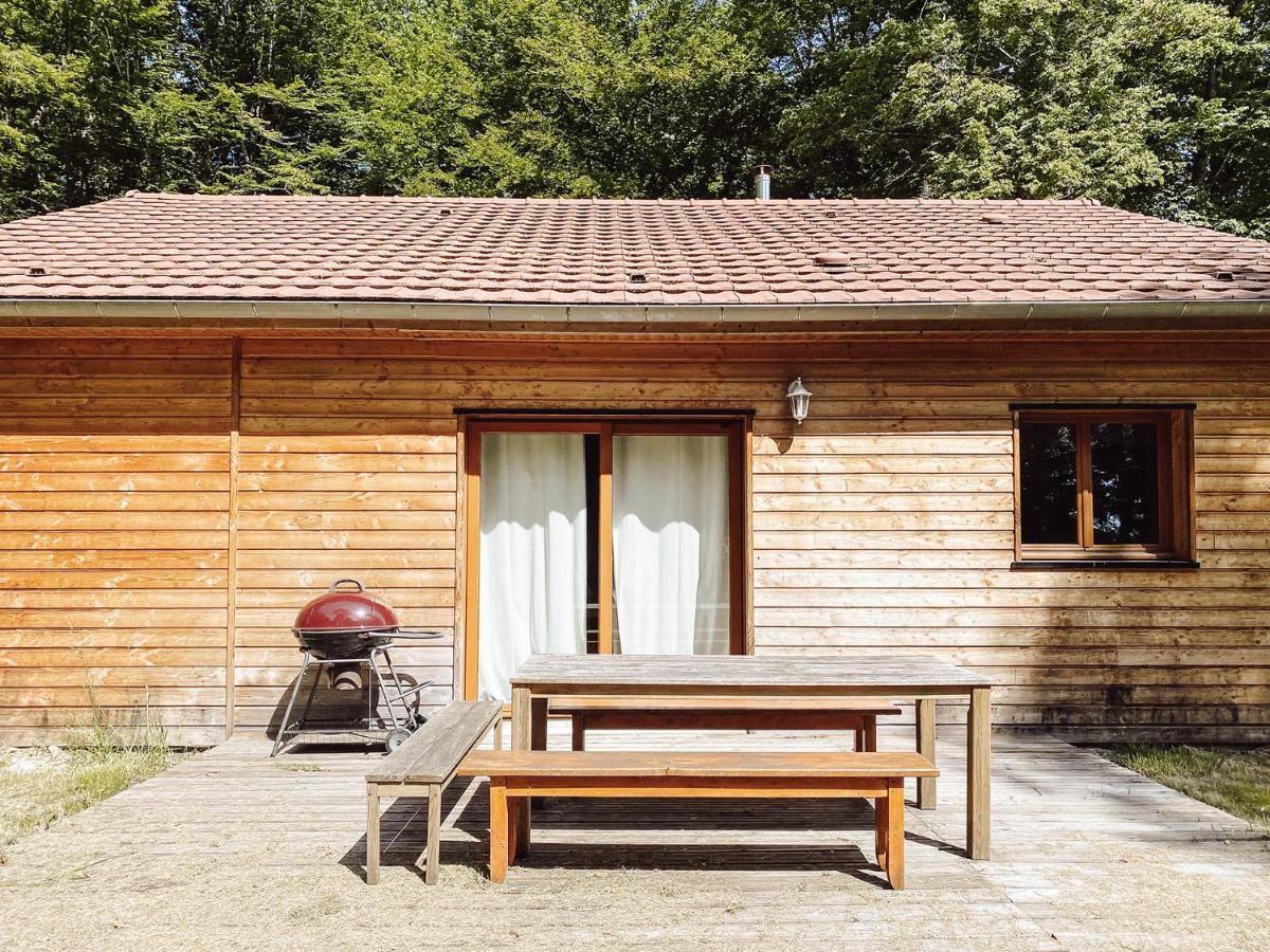 Le Val Suzenay Pensionat Vendeuvre-sur-Barse Exteriör bild