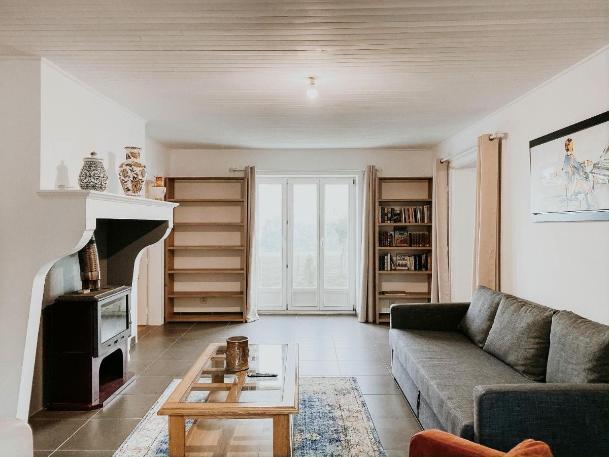 Le Val Suzenay Pensionat Vendeuvre-sur-Barse Exteriör bild