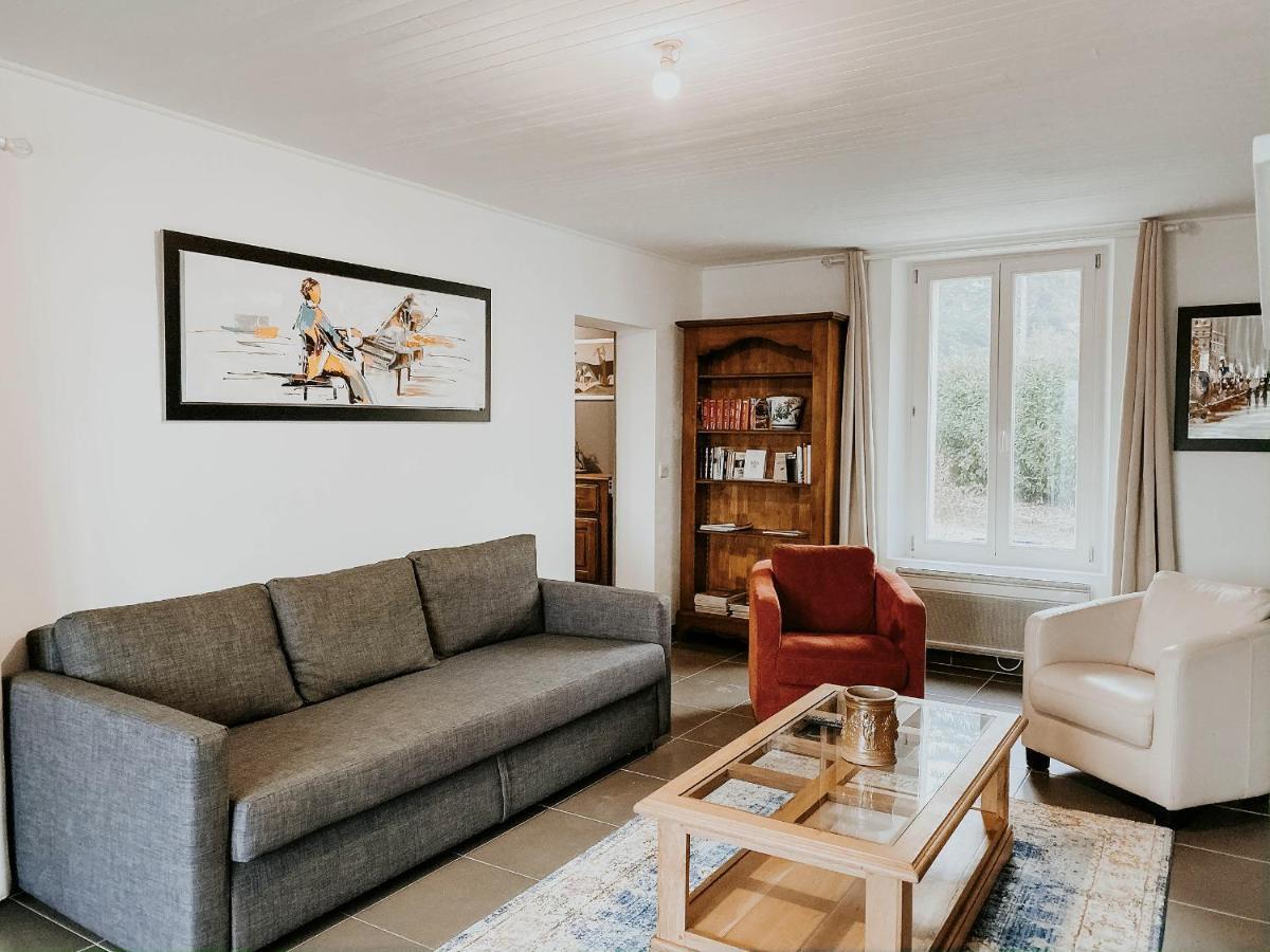 Le Val Suzenay Pensionat Vendeuvre-sur-Barse Exteriör bild